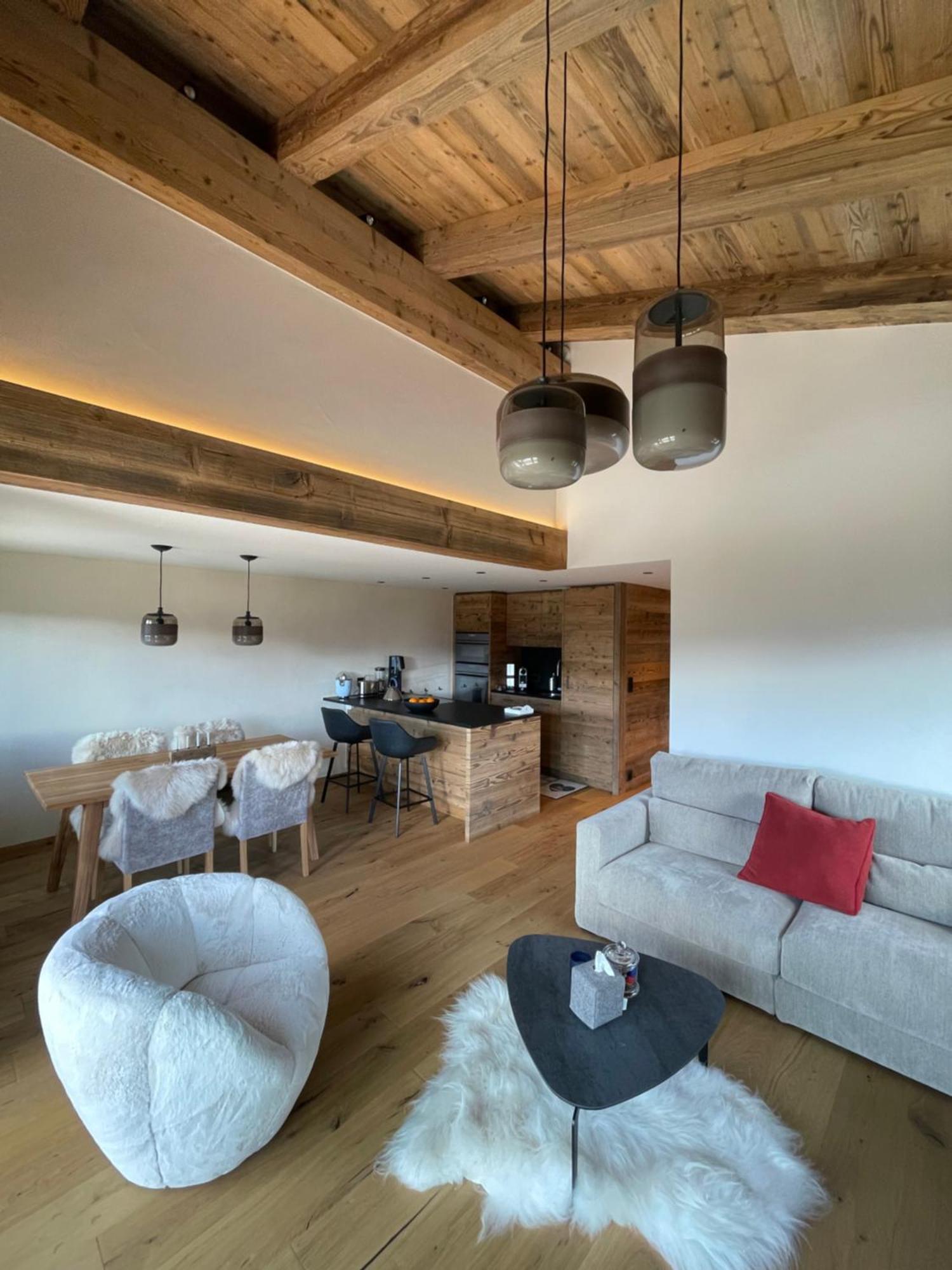 Luxury - Newly Renovated - 4 Guests *
